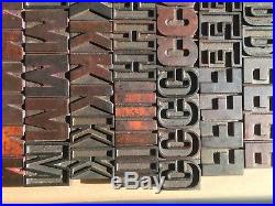 2 Colour Wooden letterpress type, 225 pieces, 16 line 2 and 5/8 ins high, 34 mm