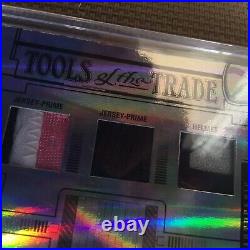 2005 TOM BRADY Absolute Playoff Memorabilia Tools of the Trade 5/5