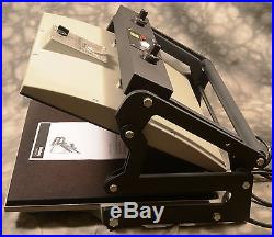 Bienfang Masterpiece 210M Mechanical Dry Mounting Laminating Press