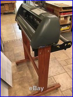 GCC Jaguar J2-61 24 Proffesional vinyl cutter plotter with wood stand Works Great