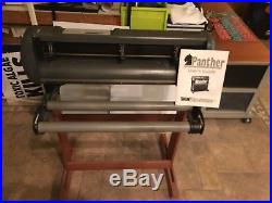 GCC Jaguar J2-61 24 Proffesional vinyl cutter plotter with wood stand Works Great