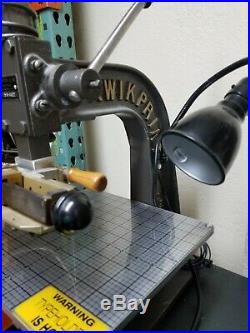 Hot Foil Stamping Machine KWIKPRINT 55 Lightly Used Typeholder 1x 5.75 GREAT