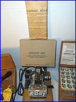 ORG ANTIQUE WORKING KINGSLEY GOLD STAMPING MACHINE +++++ tons of extra stuff