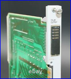 One Siemens TI 505-4916 Relay Output Module 16 Point Simatic TI505 Japan