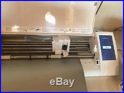 Used vinyl cutter plotter. Silhouette cameo