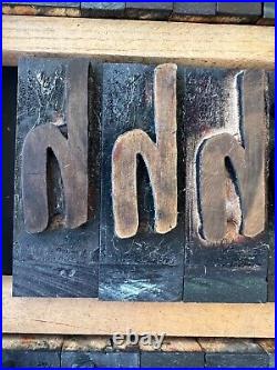 Vintage Printing Press Wood Lowercase English Alphabet Letter 2 3/4 Inch WithTray