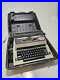 Vintage-Royal-World-Traveler-Dual-Volt-Portable-Typewriter-with-Org-Case-Work-01-hnzw